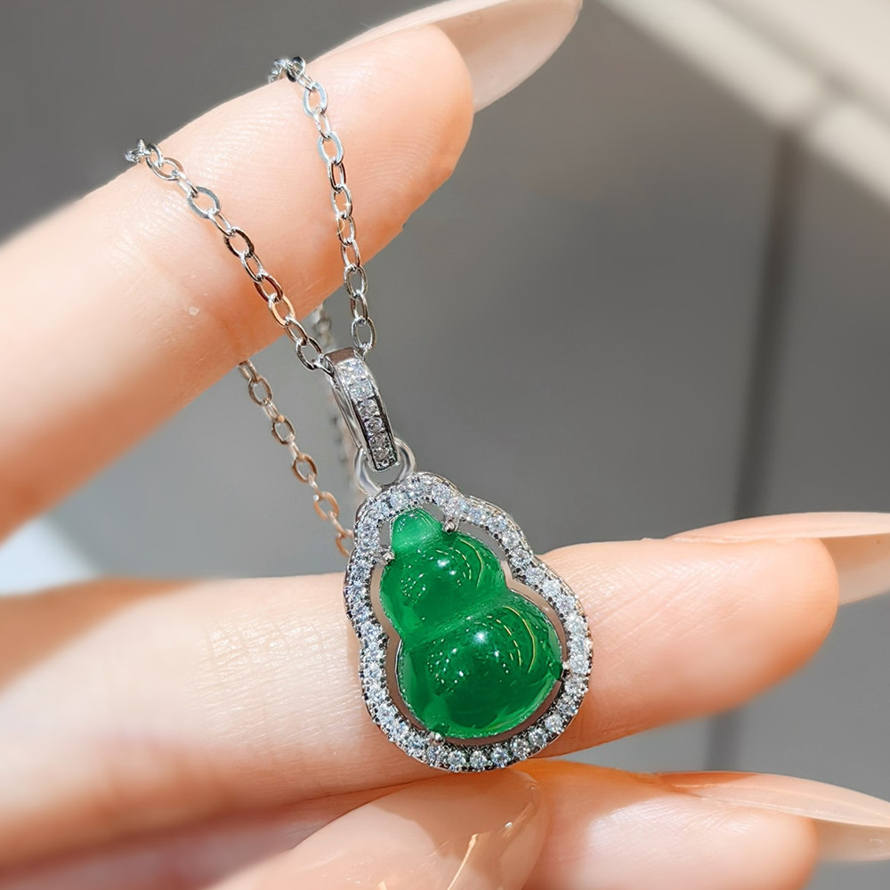 Crystal Choker Necklace - Collares con colgante de calabaza y