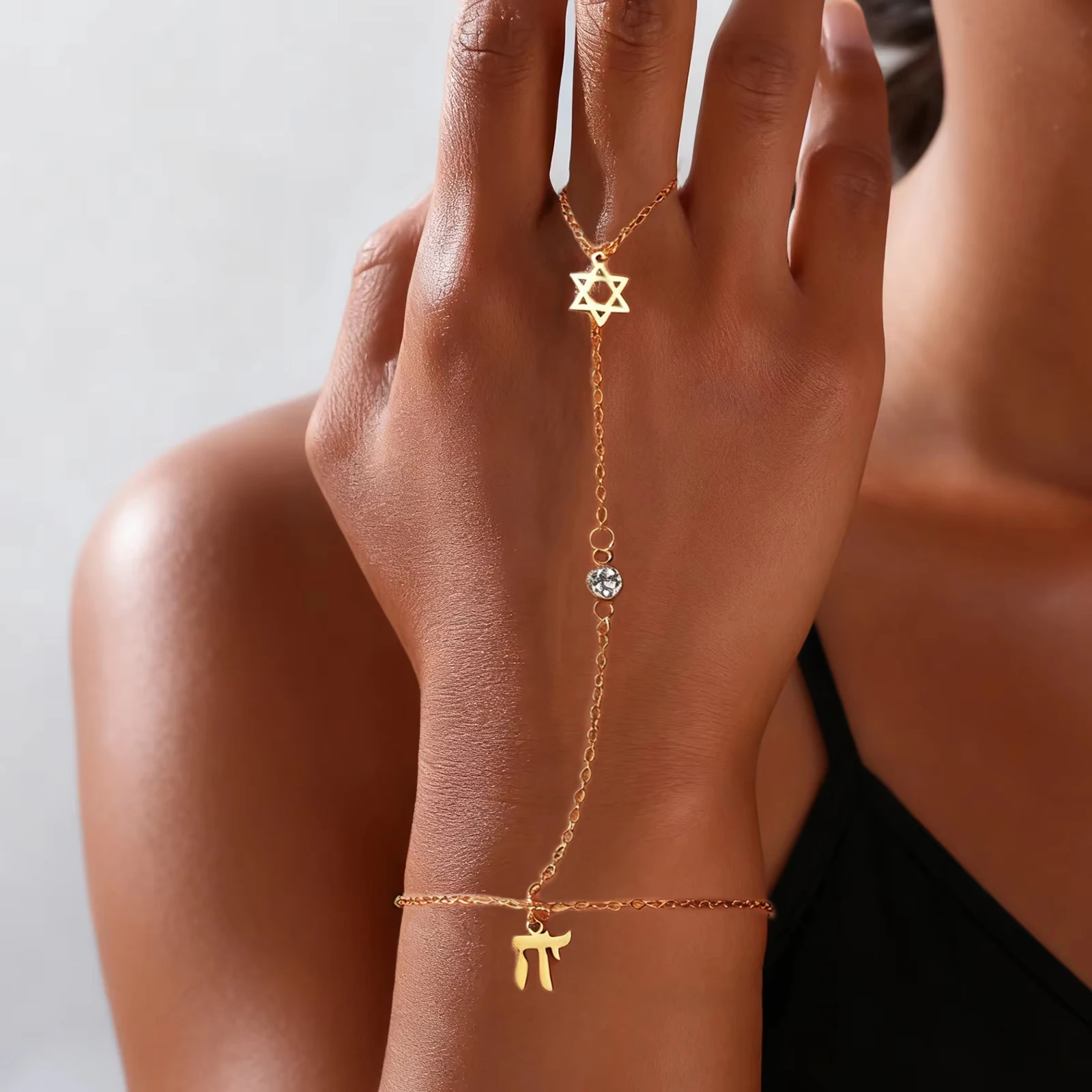 Pulsera de Dedo con Estrella d - Jewelry & Watches Company reseña y precio