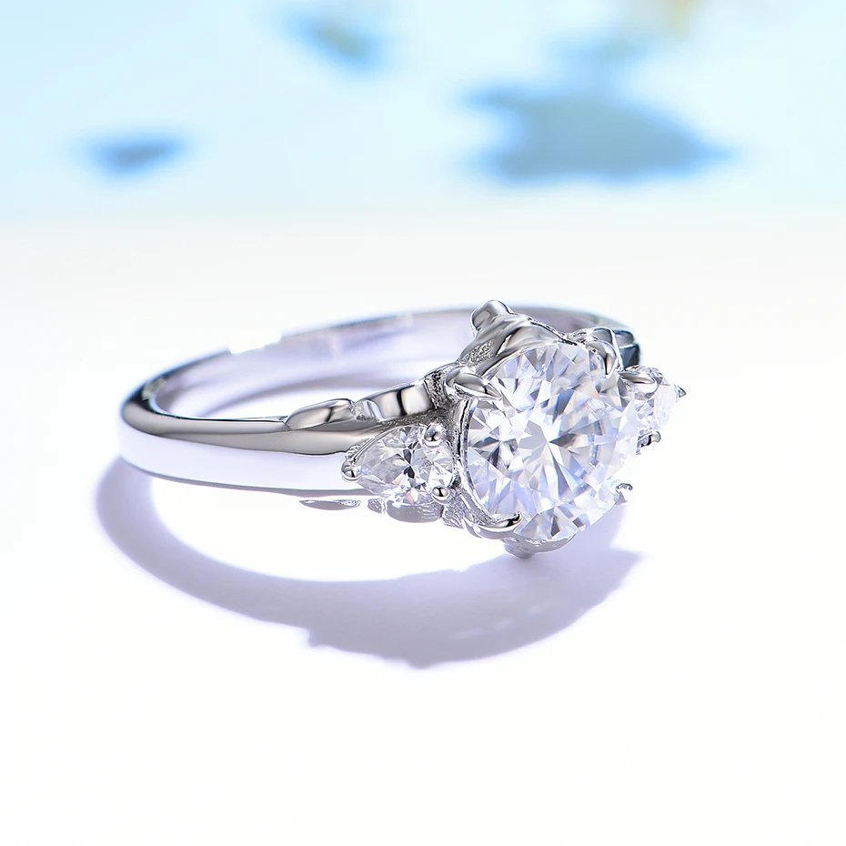 Anillo de moissanita redondo d - Sterling Silver Ring reseña y precio