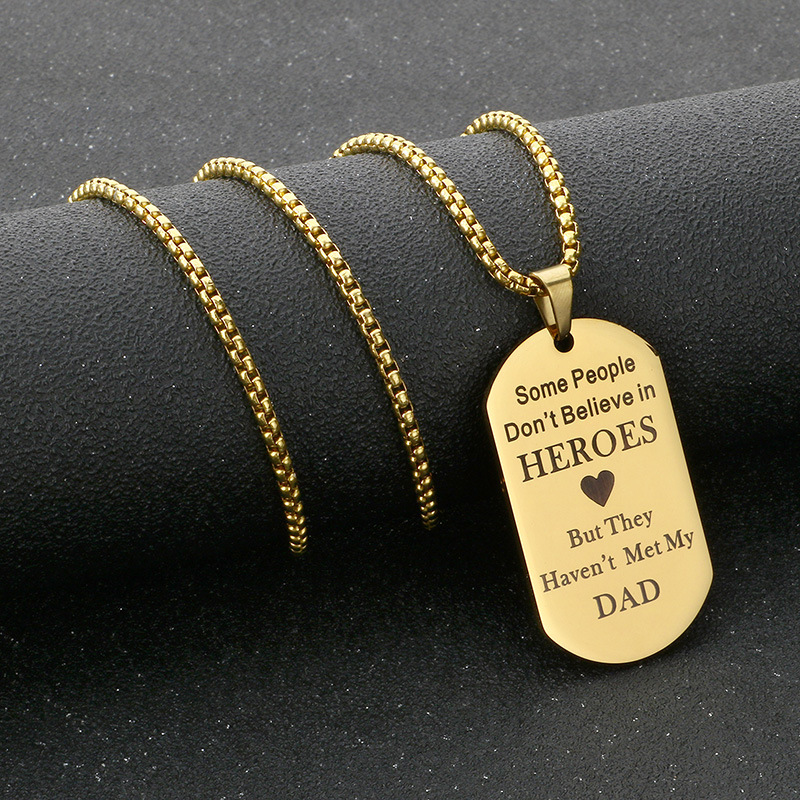 Regalo personalizado del Día d - Mens Dog Tag Necklace reseña y precio