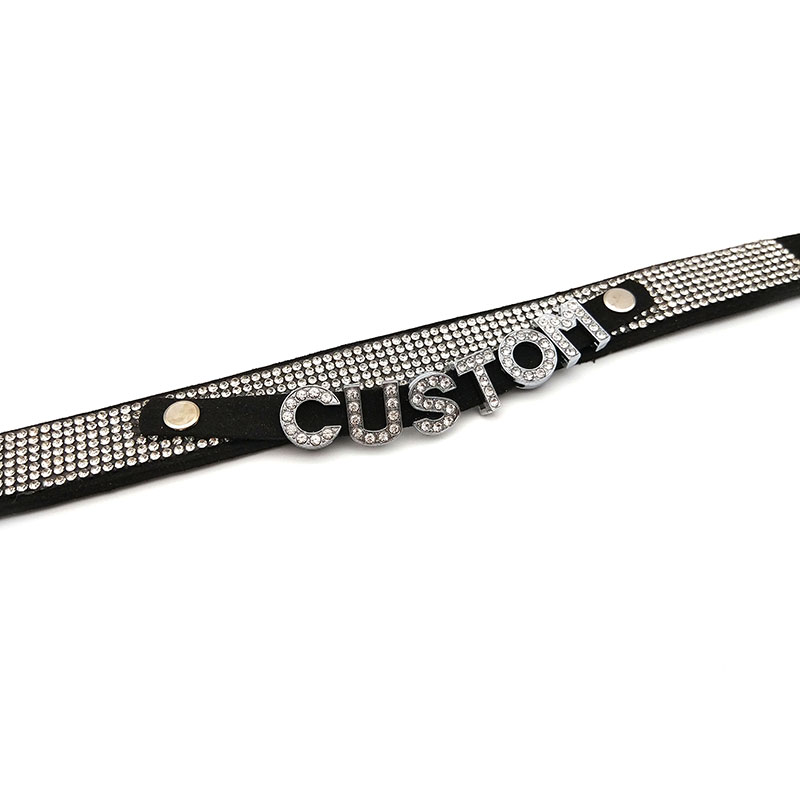 Gargantilla con letras de diam - Crystal Choker Necklace reseña y precio