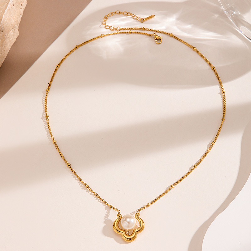 Collar con colgante de perlas  - Crystal Choker Necklace reseña y precio