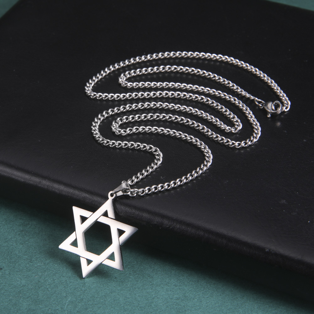 Collar con colgante de estrell - Jewelry & Watches Company reseña y precio